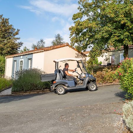 Olydea Les Epesses Hotell Eksteriør bilde